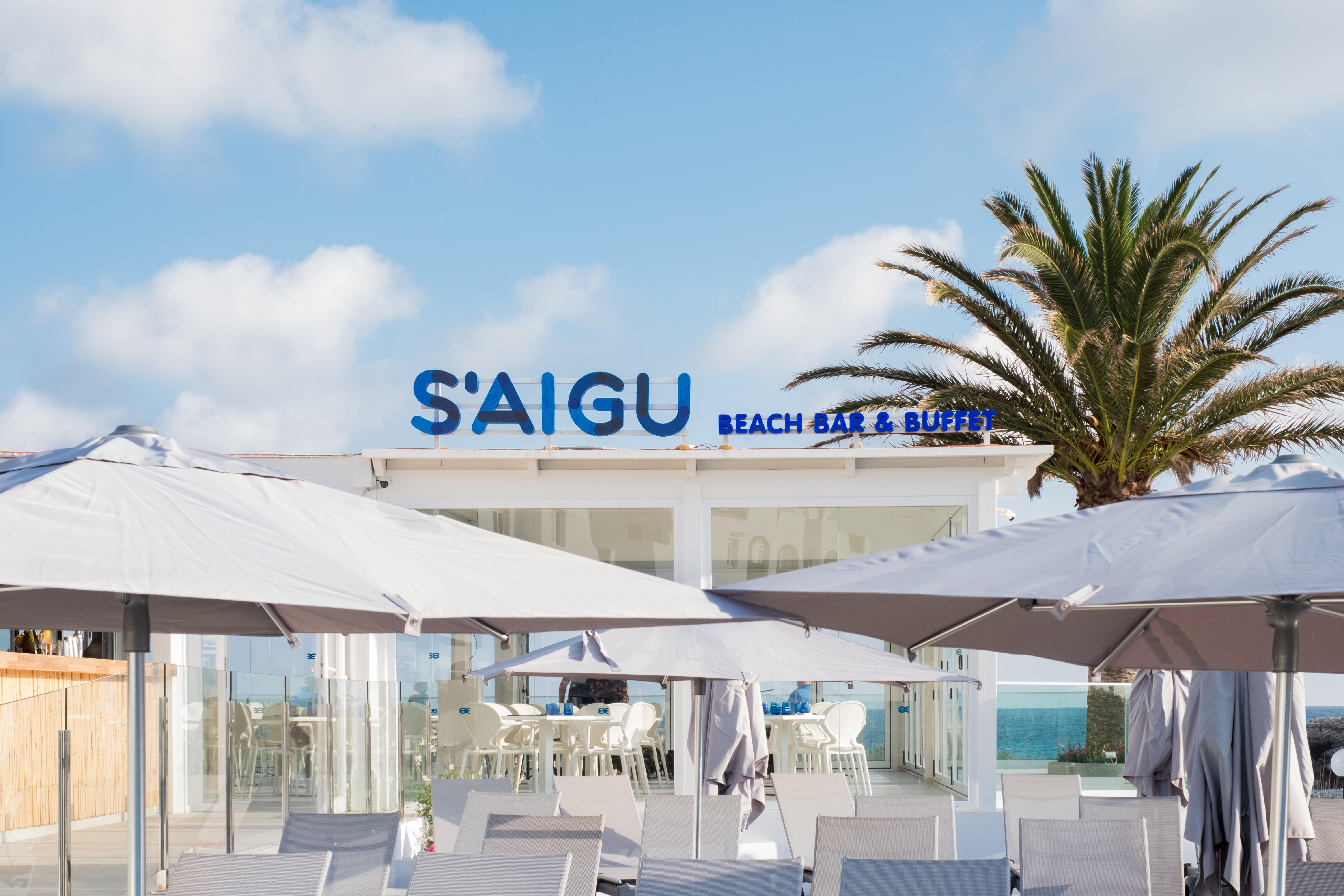 Fergus Style Carema Beach 칼란 보쉬 외부 사진
